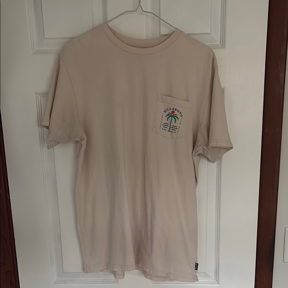Billabong vintage Men's Short Sleeve Tee